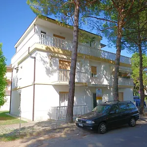 villa-alba.hotelinveneto.com/